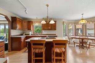 6 Lacosta Dr, Dellwood, MN 55110 - Photo 13