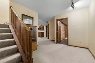 6 Lacosta Dr, Dellwood, MN 55110 - Photo 33