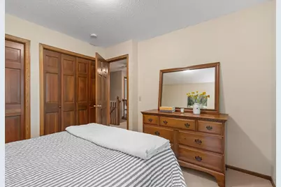 10660 47th Avenue N, Plymouth, MN 55442 - Photo 21
