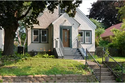 1139 Magnolia Avenue E, Saint Paul, MN 55106 - Photo 1