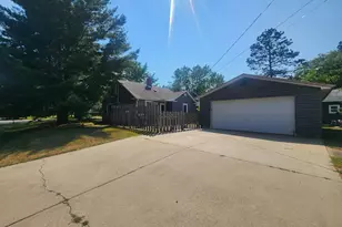301 High St, Park Rapids, MN 56470 - Photo 3