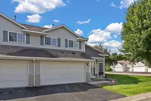 317 Creekside Dr, Buffalo, MN 55313 - Photo 1