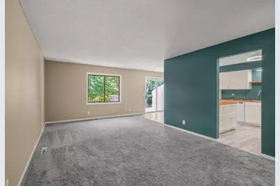5 Crusader Avenue E #C, West Saint Paul, MN 55118 - Photo 1