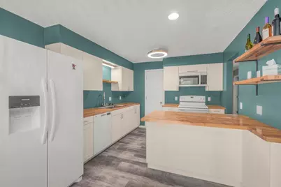5 Crusader Avenue E #C, West Saint Paul, MN 55118 - Photo 9