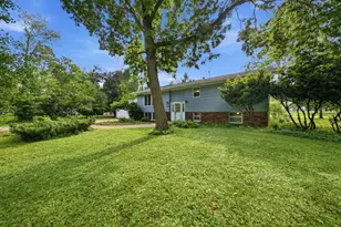 709 N Fremont St, River Falls, WI 54022 - Photo 25