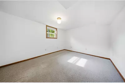 709 N Fremont Street, River Falls, WI 54022 - Photo 17