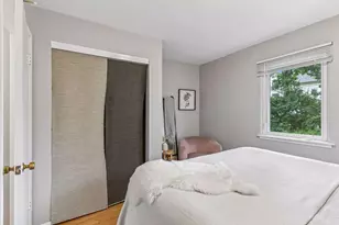 656 Ashland Ave, Saint Paul, MN 55104 - Photo 9