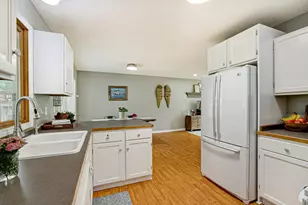 7572 Carillon Plaza W, Woodbury, MN 55125 - Photo 13