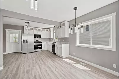 303 W Baker Street, Arlington, MN 55307 - Photo 7
