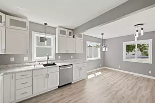 303 W Baker St, Arlington, MN 55307 - Photo 17