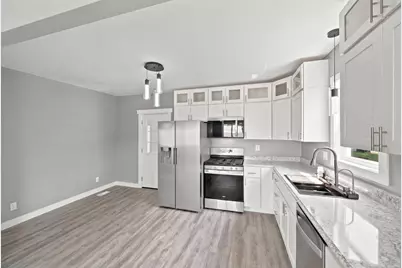 303 W Baker Street, Arlington, MN 55307 - Photo 9