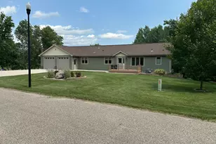 317 Oak Hills Dr, Detroit Lakes, MN 56501 - Photo 1