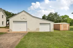 122 W Minnesota St, Saint Joseph, MN 56374 - Photo 27