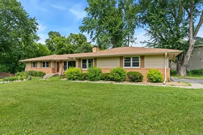 2300 Oakwood Drive, Burnsville, MN 55306 - Photo 45