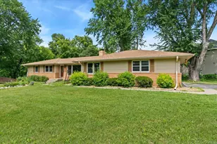 2300 Oakwood Dr, Burnsville, MN 55306 - Photo 45