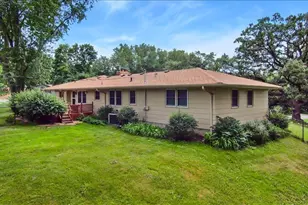 2300 Oakwood Dr, Burnsville, MN 55306 - Photo 59
