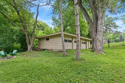 2300 Oakwood Drive, Burnsville, MN 55306 - Photo 25