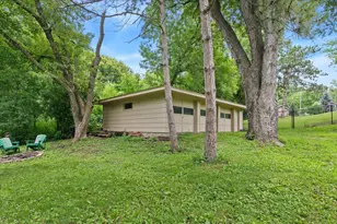 2300 Oakwood Dr, Burnsville, MN 55306 - Photo 25