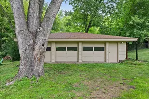 2300 Oakwood Dr, Burnsville, MN 55306 - Photo 63