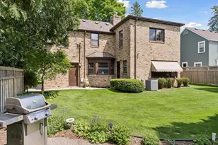 671 Josephine Pl, Saint Paul, MN 55116 - Photo 41