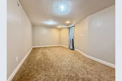 212 W Junius Avenue, Fergus Falls, MN 56537 - Photo 37