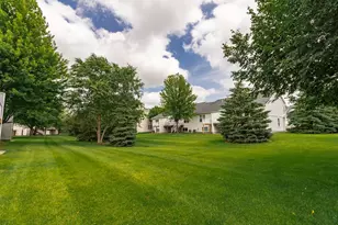 10664 Ironwood Ct, Woodbury, MN 55129 - Photo 33