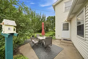 2623 Riviera Dr N, White Bear Lake, MN 55110 - Photo 39