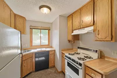 11328 Ibis Street NW, Coon Rapids, MN 55433 - Photo 3