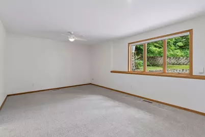 7690 Gibraltar Terrace, Apple Valley, MN 55124 - Photo 51