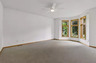 7690 Gibraltar Terrace, Apple Valley, MN 55124 - Photo 33