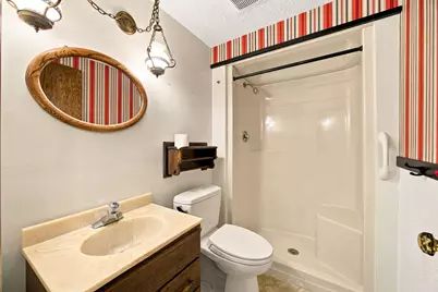 631 Transit Avenue W, Roseville, MN 55113 - Photo 17