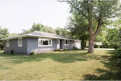 425 Walnut Street N, Clearwater, MN 55320 - Photo 3