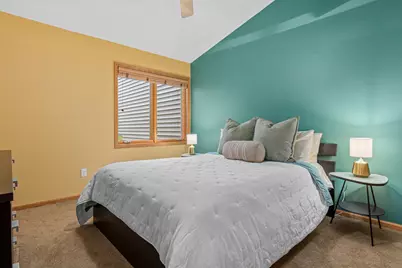 702 Crescent Curve, White Bear Township, MN 55127 - Photo 19
