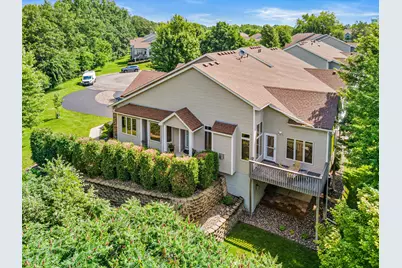 702 Crescent Curve, White Bear Township, MN 55127 - Photo 29