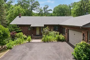 9825 Brent Ave, Inver Grove Heights, MN 55077 - Photo 3