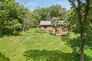 9825 Brent Ave, Inver Grove Heights, MN 55077 - Photo 5