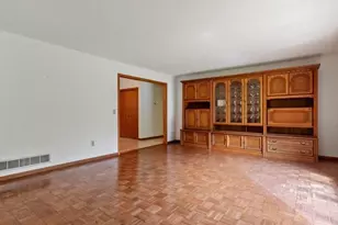 9825 Brent Ave, Inver Grove Heights, MN 55077 - Photo 27