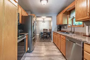 315 N Concord St, Fergus Falls, MN 56537 - Photo 9