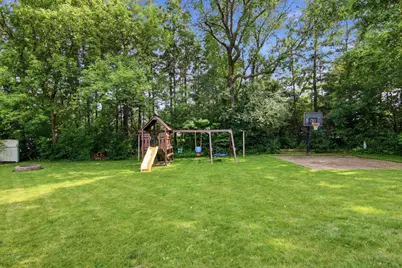 2231 Frank Street, Eau Claire, WI 54703 - Photo 33