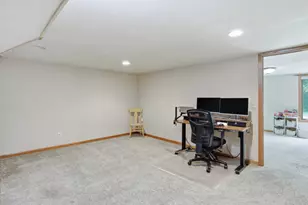 2231 Frank St, Eau Claire, WI 54703 - Photo 15