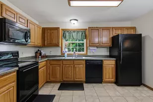 2231 Frank St, Eau Claire, WI 54703 - Photo 11