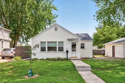 213 14th Avenue S, South Saint Paul, MN 55075 - Photo 1
