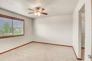 1217 37 Ave S, Moorhead, MN 56560 - Photo 11