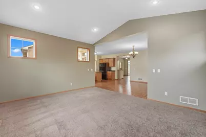 11333 Ivywood Trail, Woodbury, MN 55129 - Photo 5
