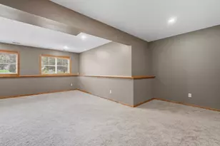 11333 Ivywood Trail, Woodbury, MN 55129 - Photo 29