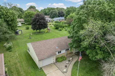 1013 5th Street S, Saint James, MN 56081 - Photo 3