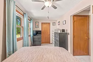 18329 Lakeview Point Dr NE, Wyoming, MN 55092 - Photo 19