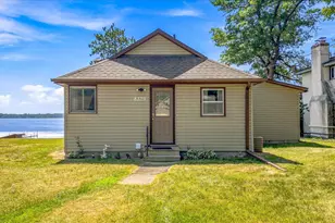 18329 Lakeview Point Dr NE, Wyoming, MN 55092 - Photo 27