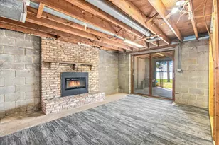 18329 Lakeview Point Dr NE, Wyoming, MN 55092 - Photo 21