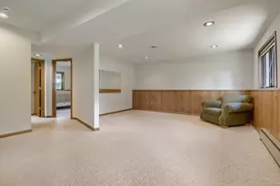 383 Belmont Ln E, Maplewood, MN 55117 - Photo 19